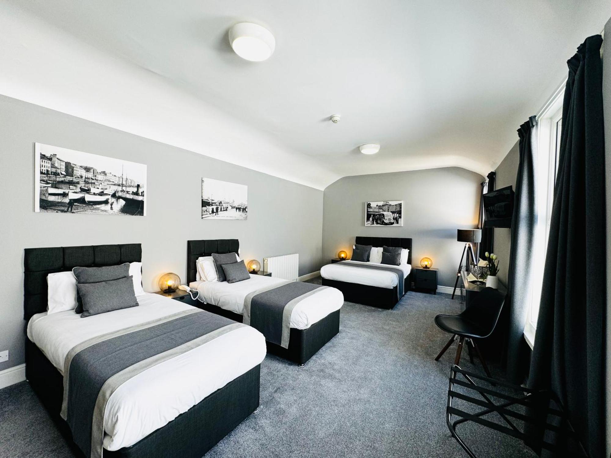 The Chesterhouse Douglas Buitenkant foto